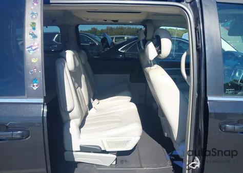 2010 Chrysler Town & Country Touring Plus из США, поврежденный, VIN 2A4RR8D15AR386818